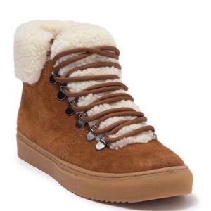 Brand new Susina fur lined lace up boots, tan, size 6.5